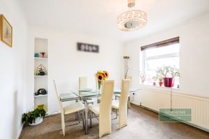 Photo 32- click for photo gallery